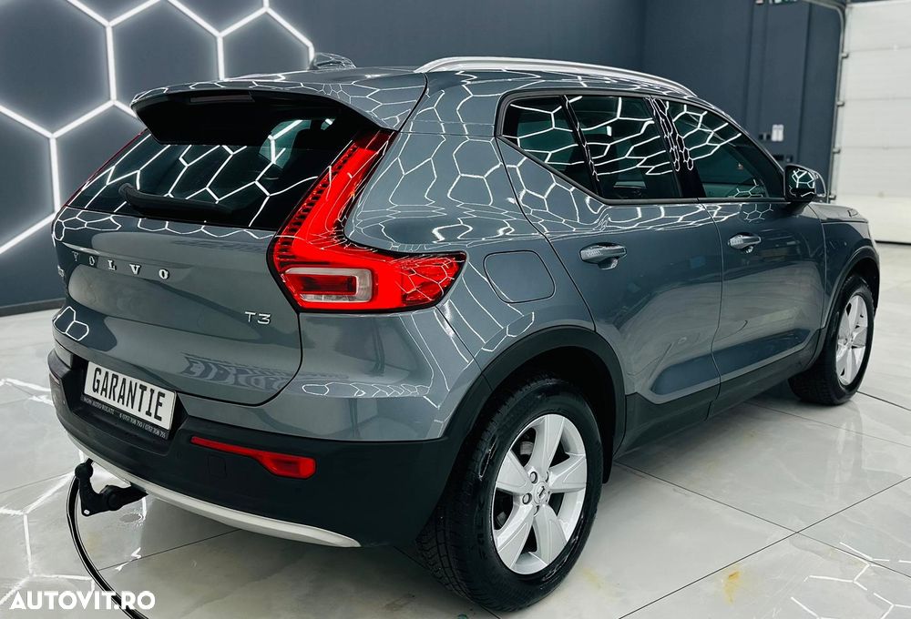 Volvo XC 40 T3 Momentum - 4