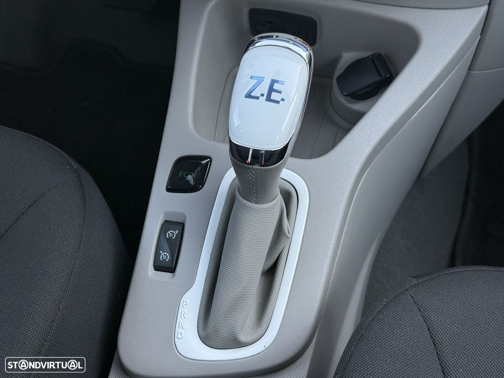 Renault Zoe (c/ Bateria) Life - 14