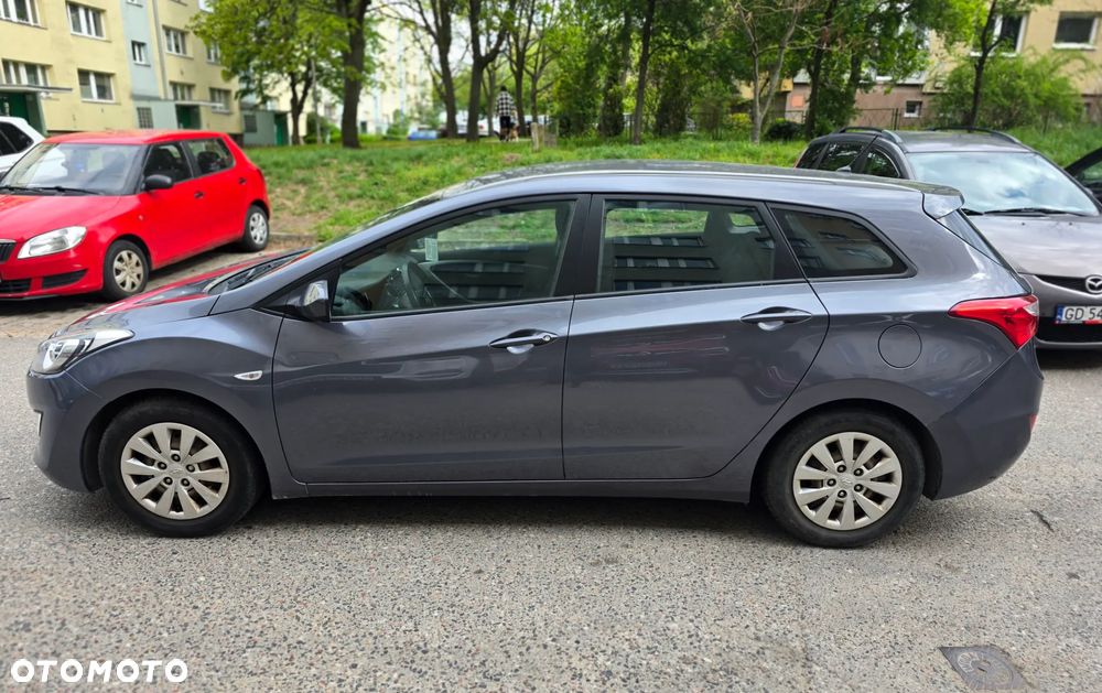 Hyundai i30 1.6 CRDi Classic - 13