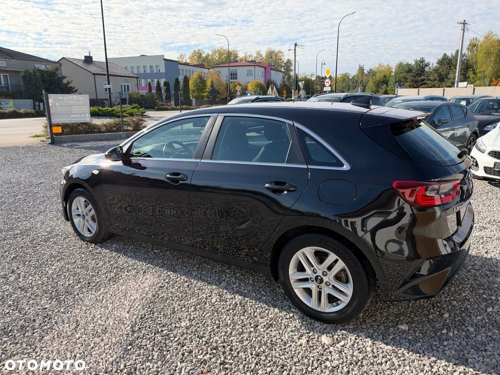 Kia Ceed 1.4 T-GDI L Business Line Plus - 35