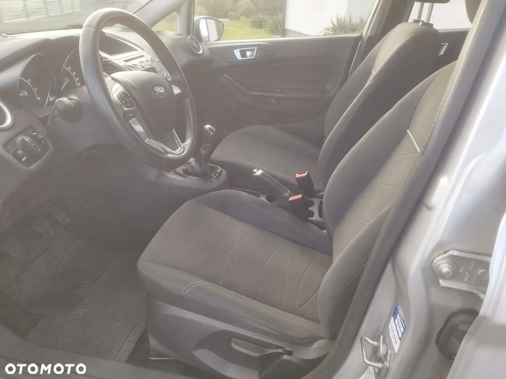 Ford Fiesta 1.25 Trend EU5 - 13