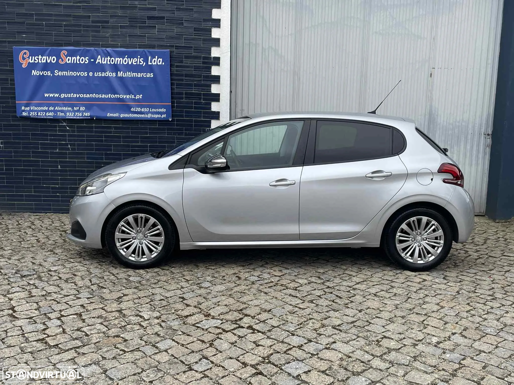 Peugeot 208 1.2 PureTech Style - 5