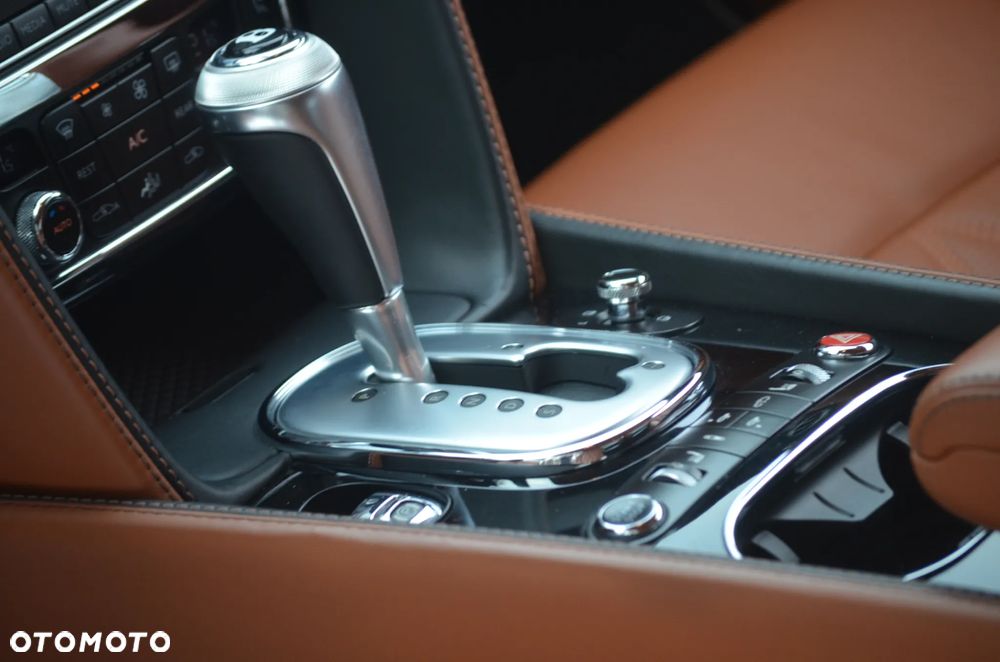 Bentley Continental GT Speed - 34