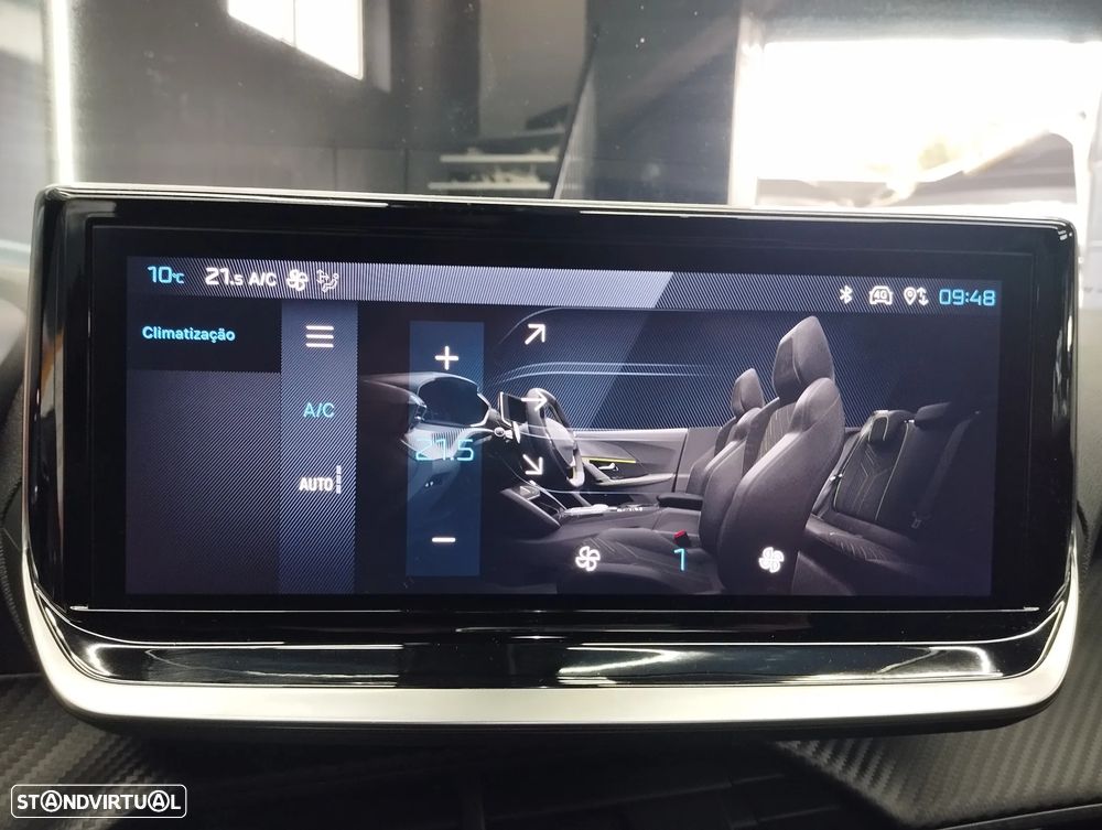 Peugeot 2008 1.2 PureTech Allure - 30