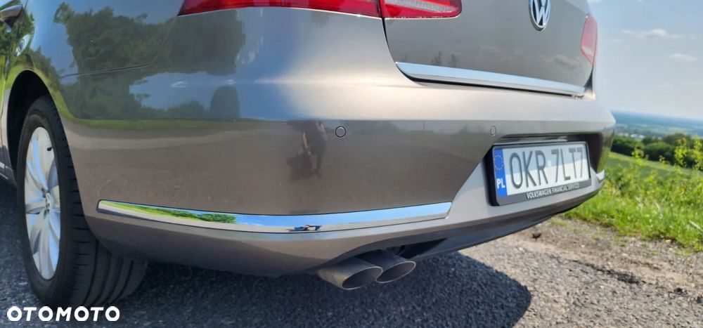 Volkswagen Passat 2.0 TDI DPF Comfortline - 31