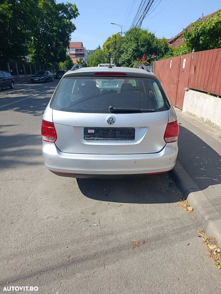 Volkswagen Golf 1.9 TDI DPF DSG Individual - 19