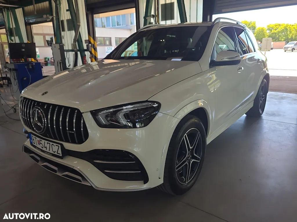 Mercedes-Benz GLE - 1