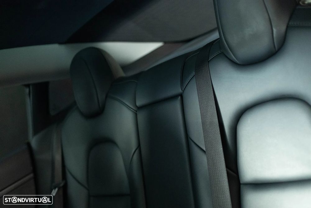 Tesla Model 3 Standard Range Plus RWD - 29