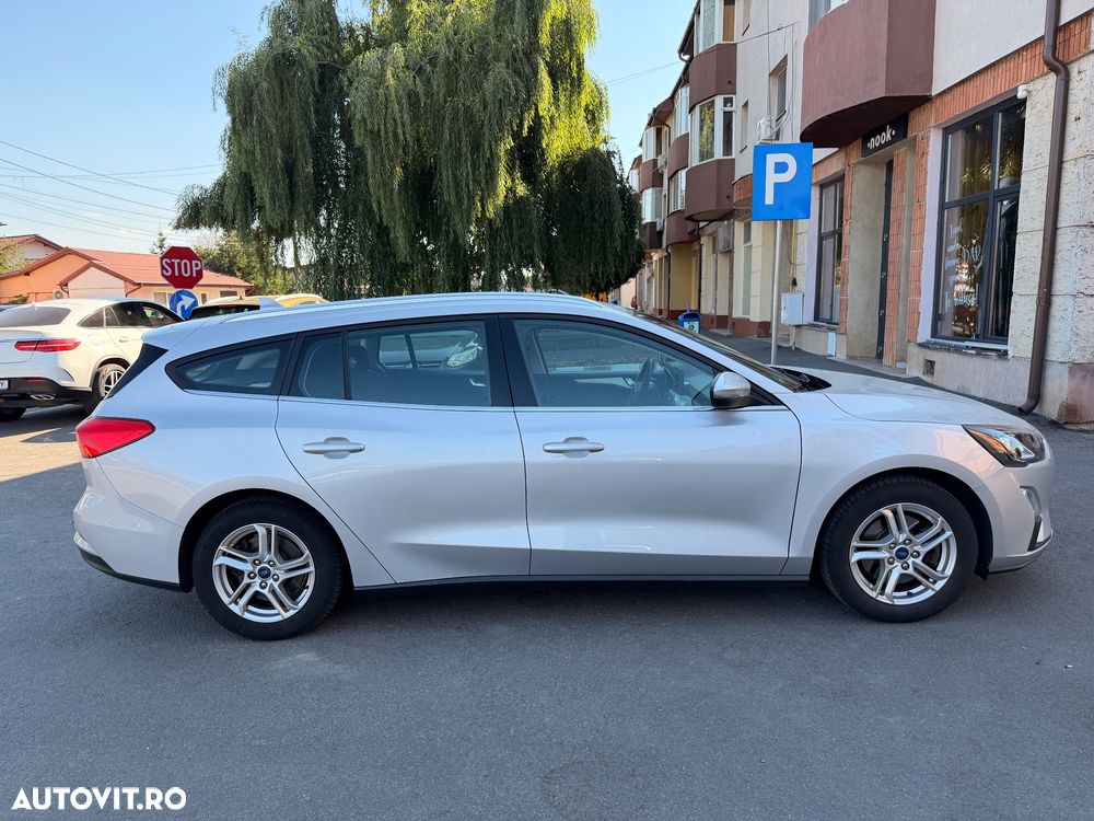Ford Focus 1.0 EcoBoost Hybrid COOL&CONNECT - 2