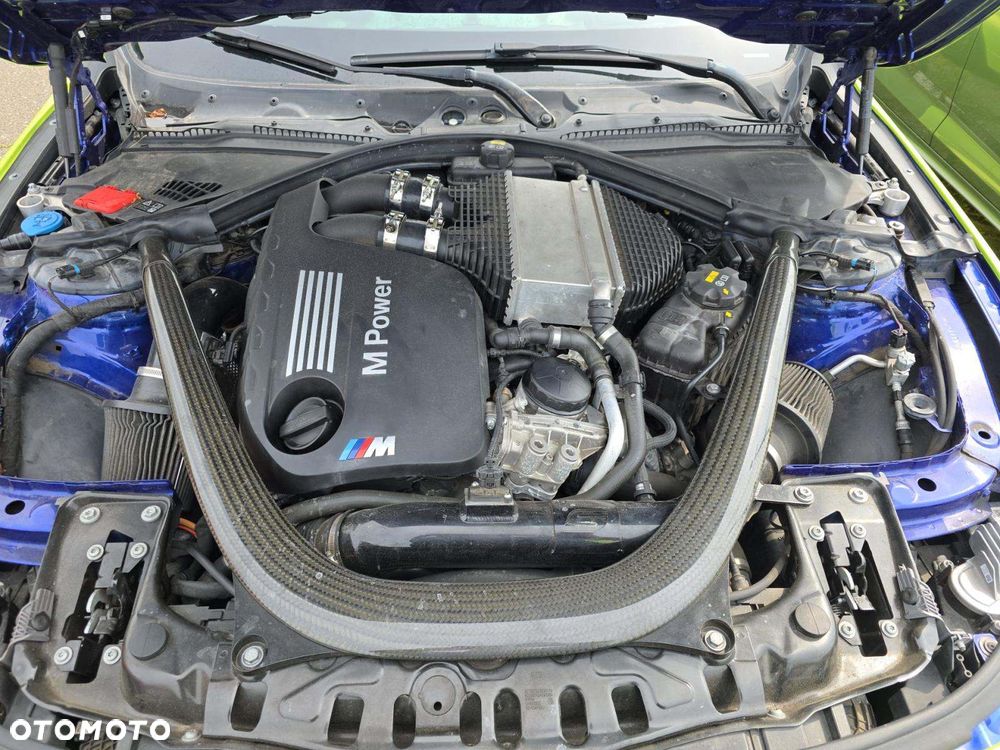 BMW M4 DKG - 11