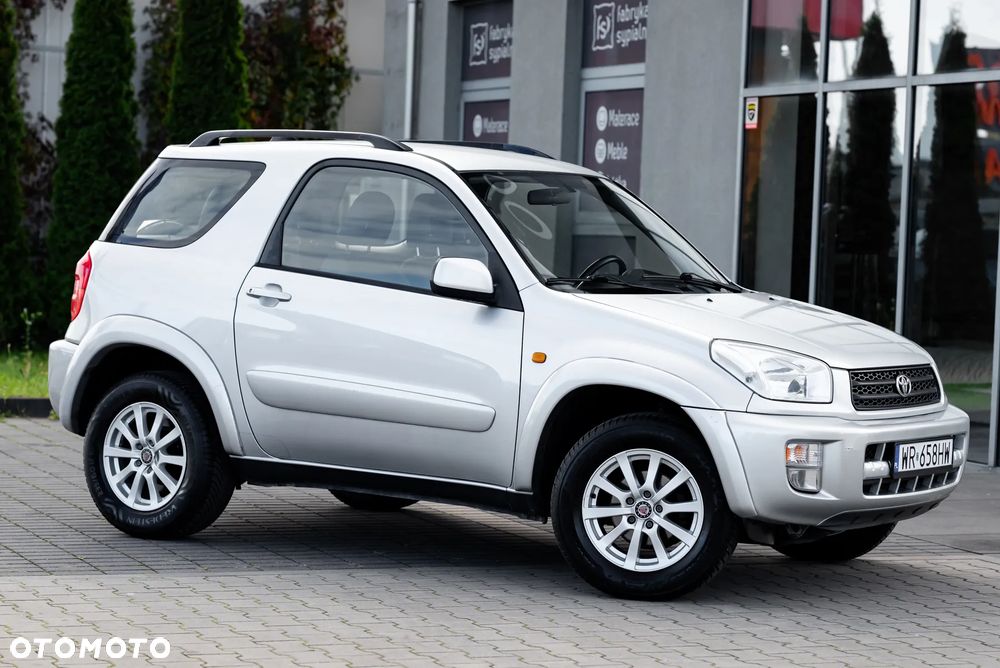 Toyota RAV4 4x4 Edition - 31