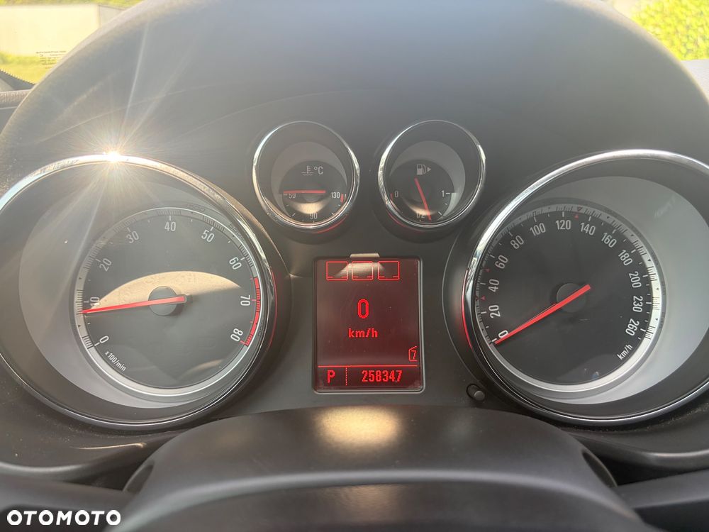Opel Insignia 2.0 T Edition 4x4 - 27