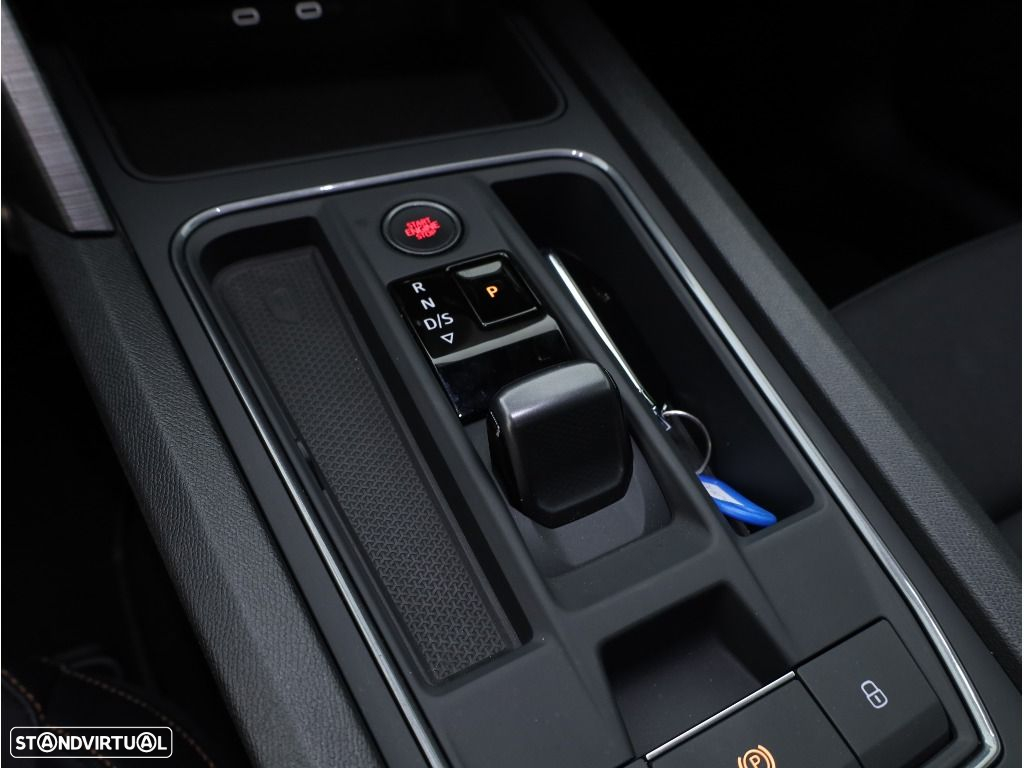 Cupra Leon ST 1.4 e-Hybrid MID DSG - 32