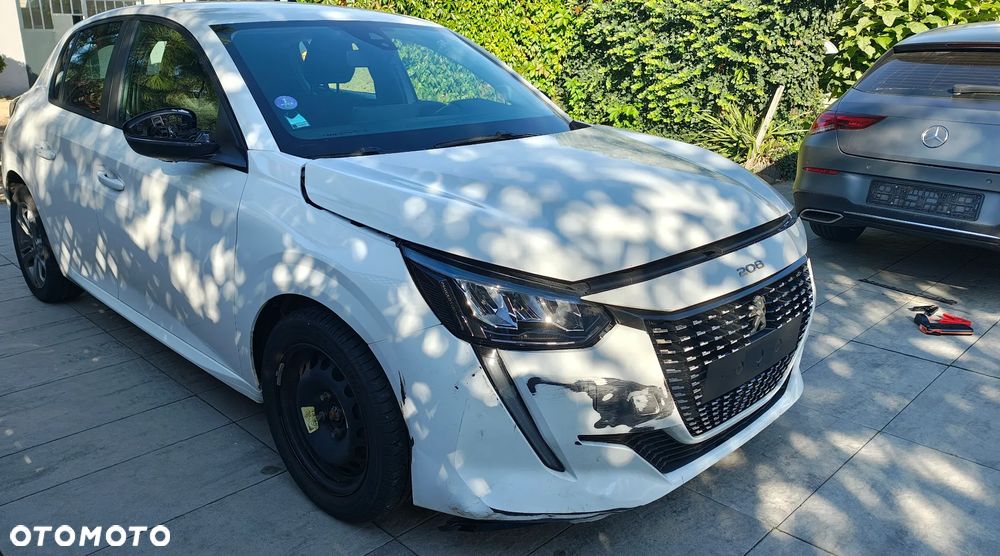 Peugeot 208 - 3