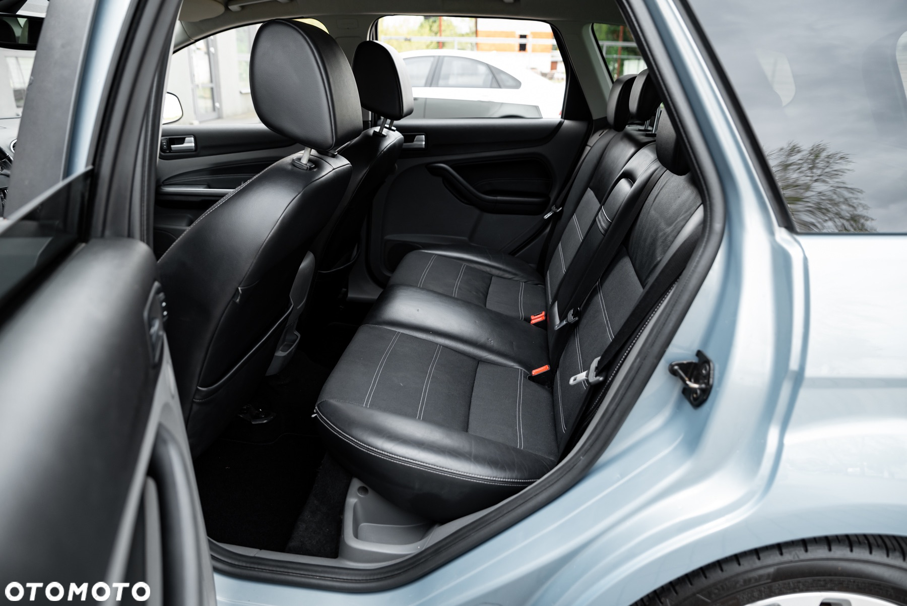 Ford Focus 2.0 TDCi DPF Trend - 6