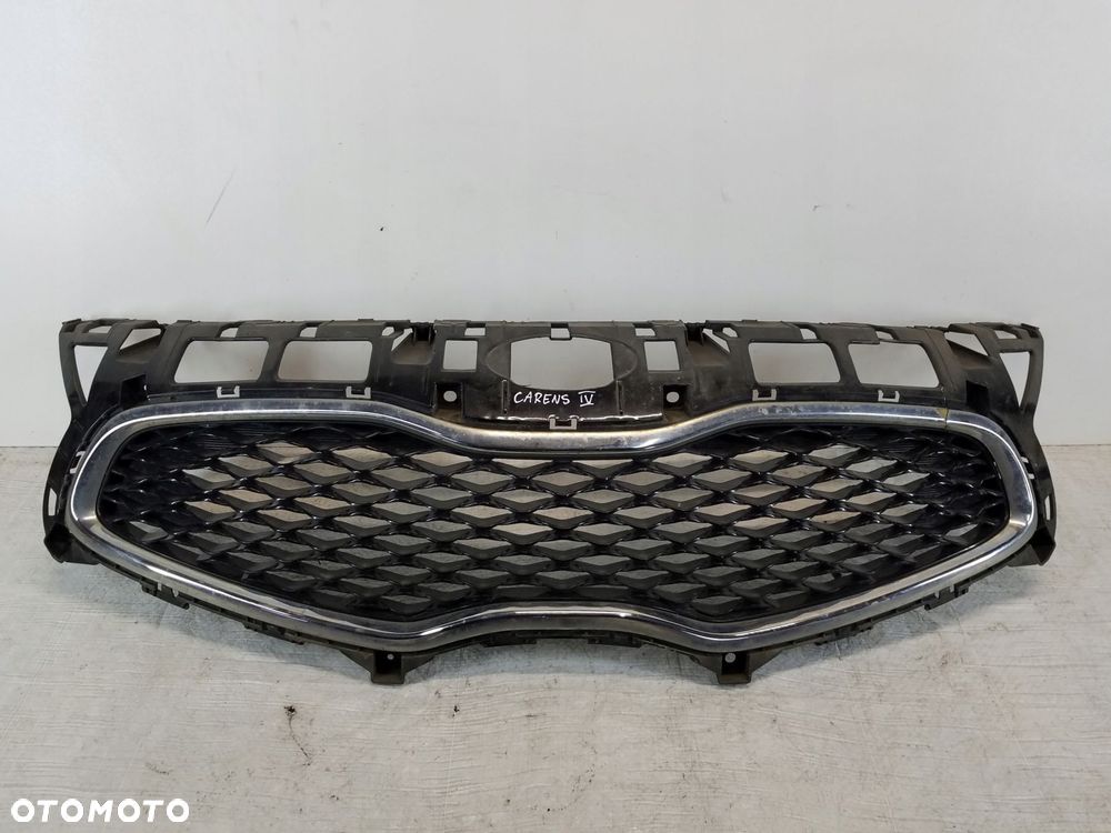 atrapa grill kia carens iv - 1