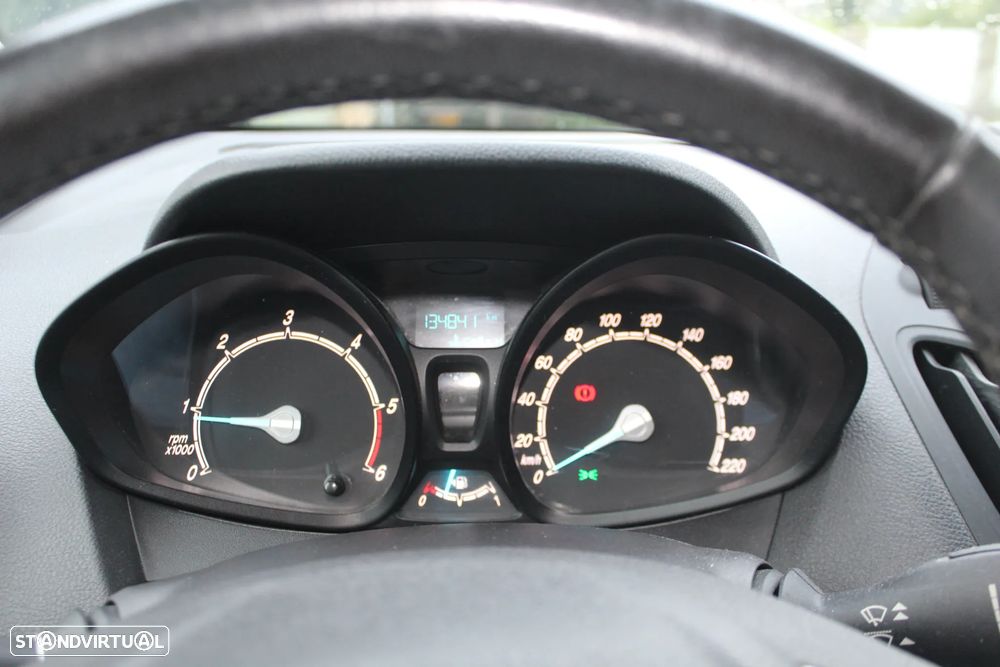 Ford TRANSIT COURIER - 18