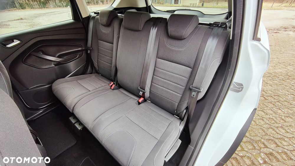 Ford Kuga 2.0 TDCi 2x4 Trend - 11