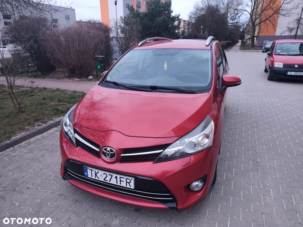 Toyota Verso 1.6 7-Sitzer Life - 1