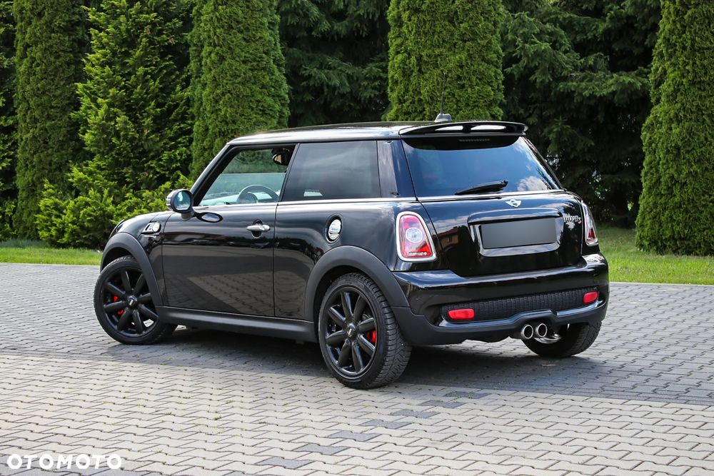 MINI Cooper S 50 Mayfair - 9
