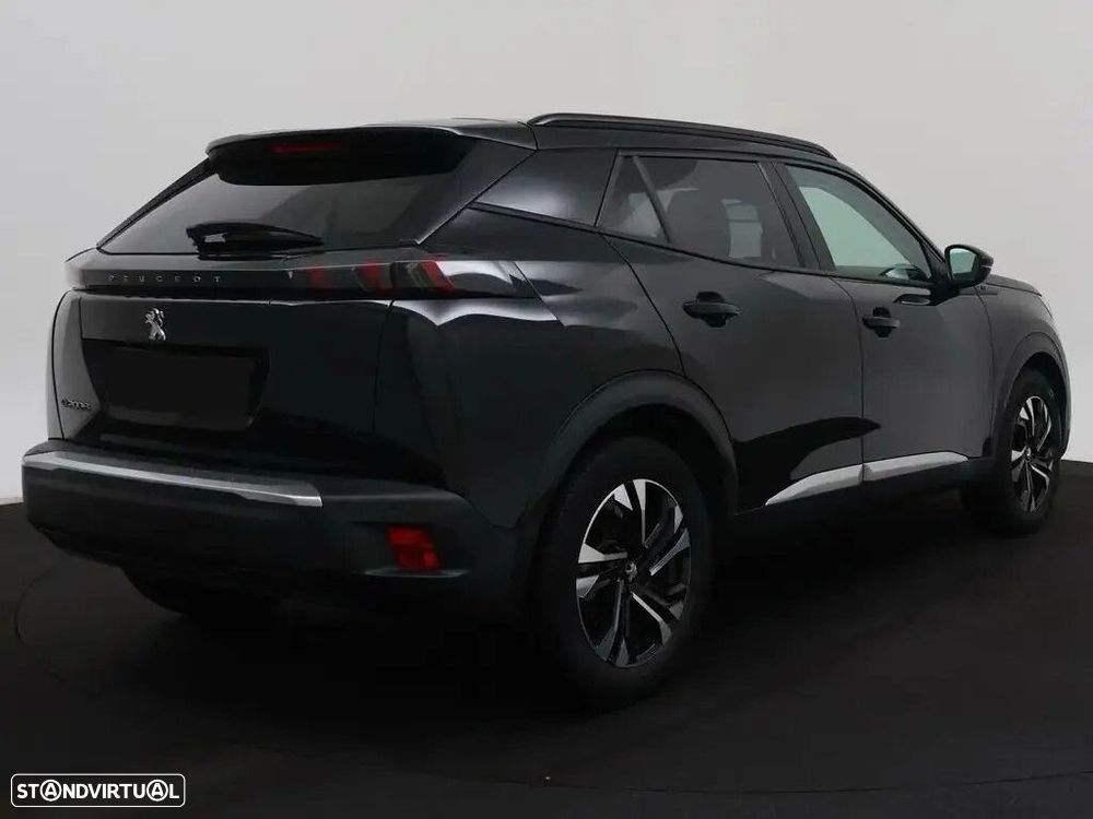 Peugeot e-2008 50 kWh Allure - 3