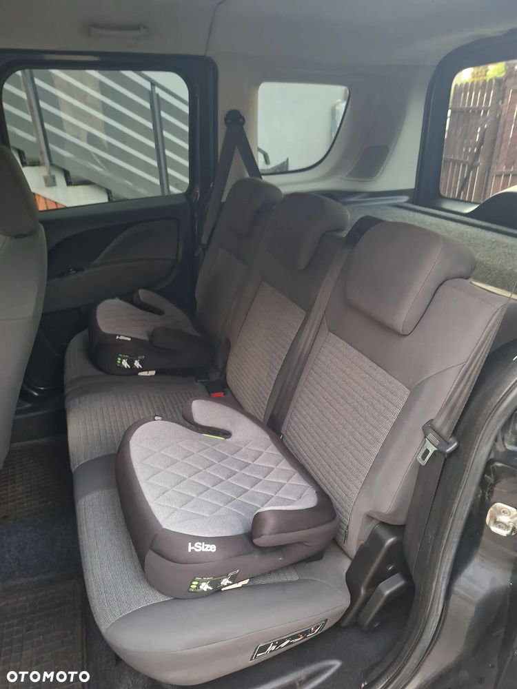Fiat Doblo 1.4 16V Dynamic - 17