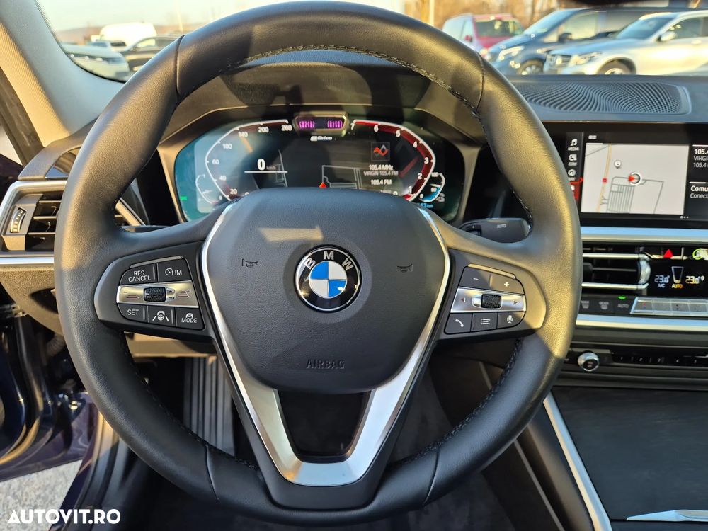 BMW Seria 3 330e Aut. Sport Line - 12