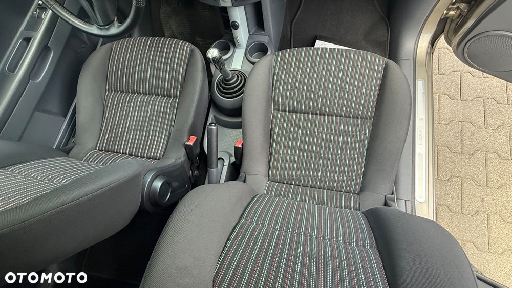 Mitsubishi Colt 1.3 Inform Cleartec - 26