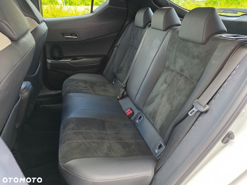 Toyota C-HR 2.0 Hybrid GR Sport - 19