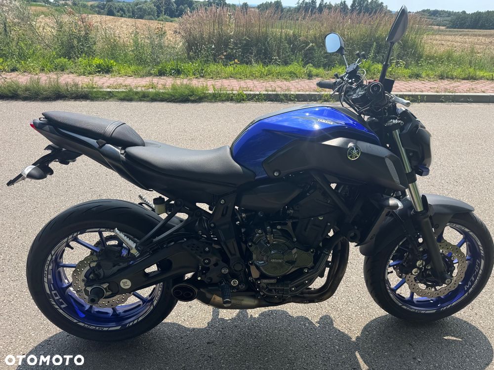 Yamaha MT - 2