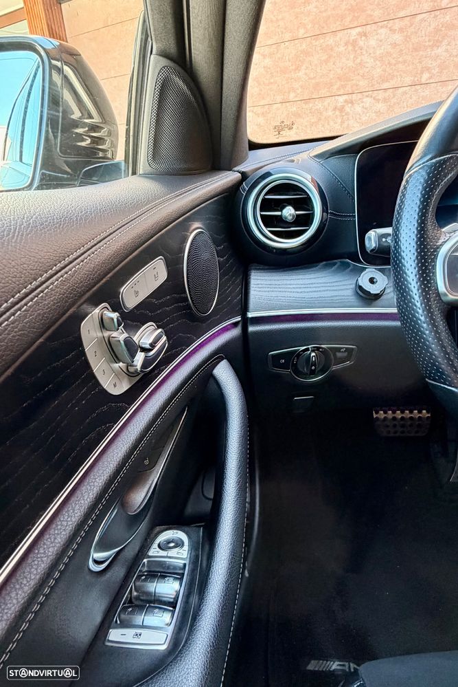 Mercedes-Benz E 300 de AMG Line - 13