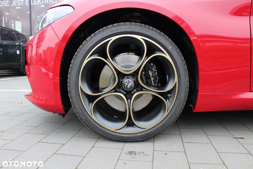 Alfa Romeo Giulia 2.0 Turbo Intensa Q4 - 7