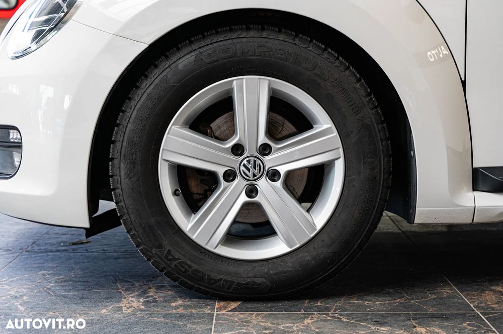 Volkswagen Beetle 1.6 TDI BlueMotion Technology - 12