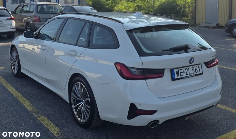 BMW Seria 3 318d - 6