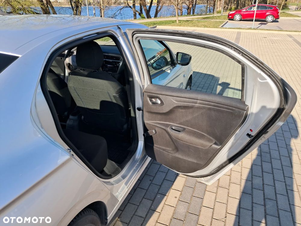 Peugeot 301 1.6 VTi Active - 13