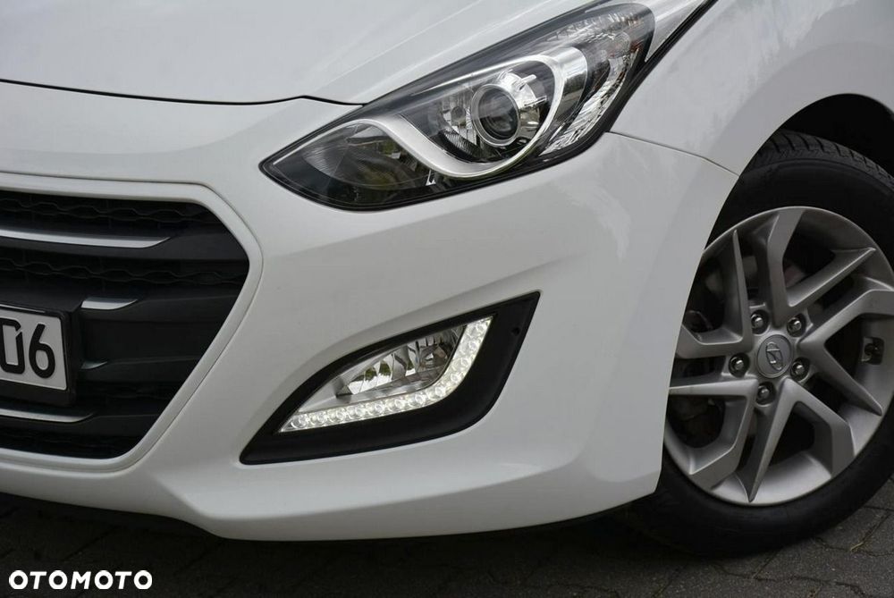 Hyundai i30 1.4 Comfort - 5