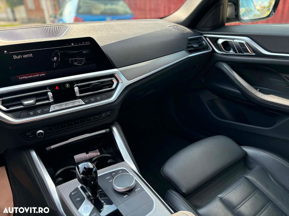 BMW M4 M440i xDrive - 7