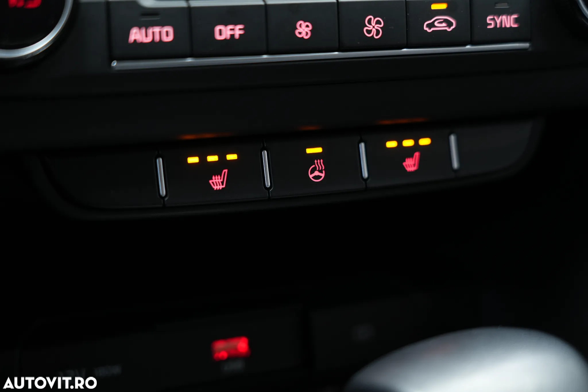Kia Ceed 1.6 CRDi Eco-Dynamics+ (48V Mild-Hybrid) DCT7 Spirit - 28