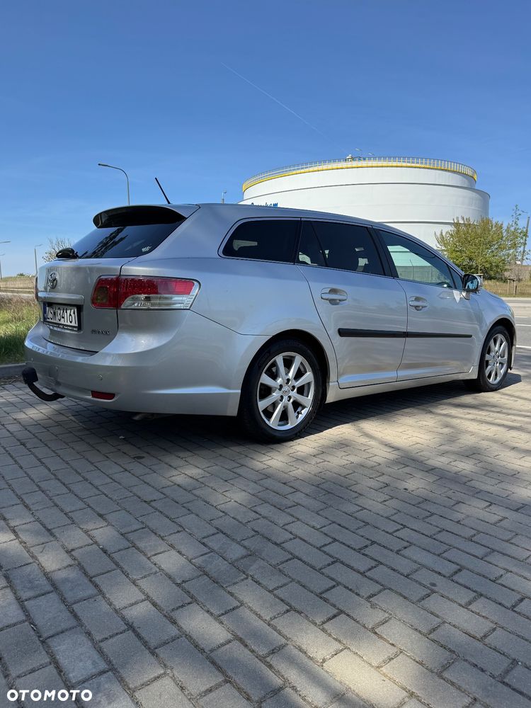 Toyota Avensis 2.0 Prestige MS - 8