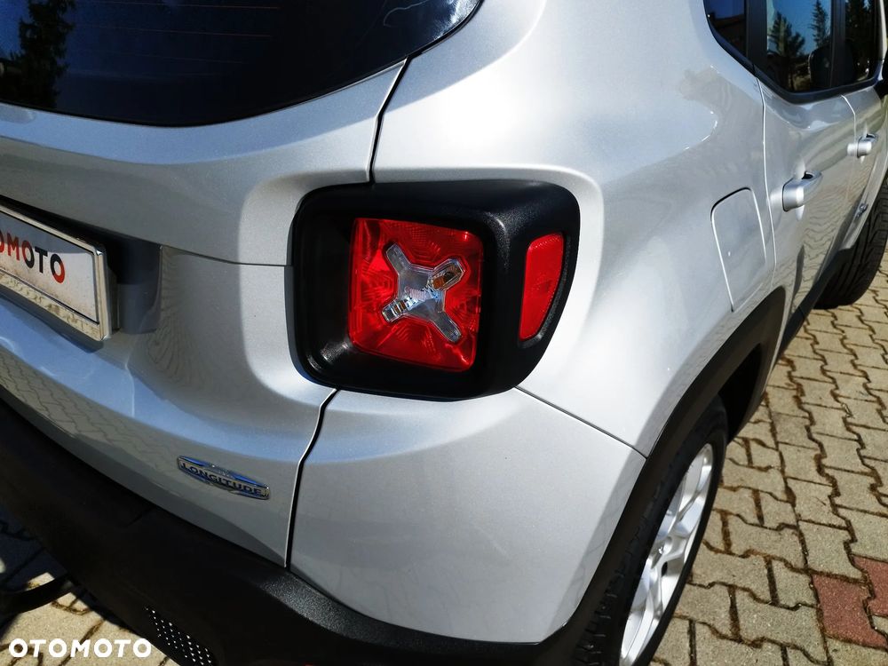 Jeep Renegade - 17