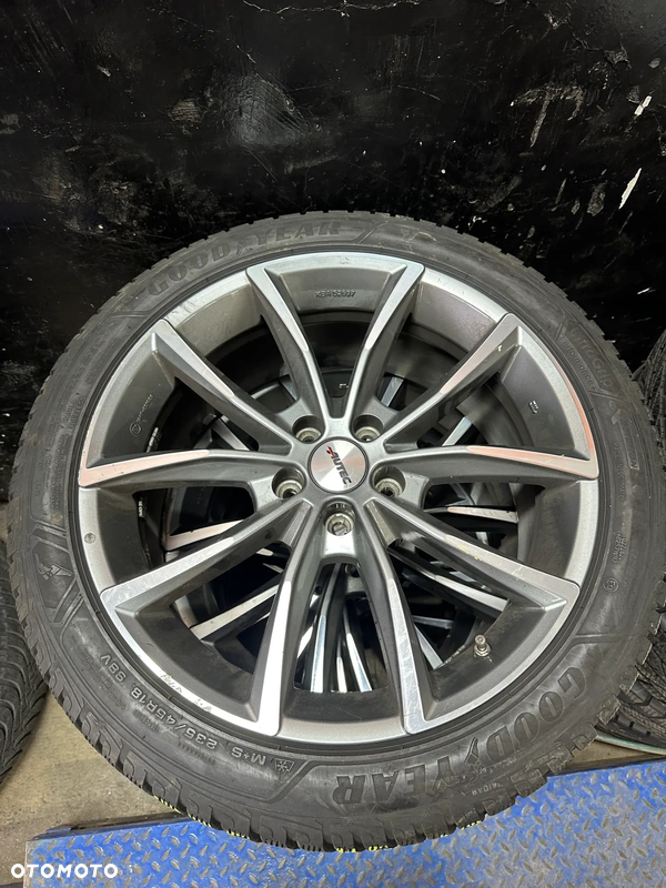 Koła zimowe 235/45R18 5x108 alufelgi Peugeot Ford Volvo