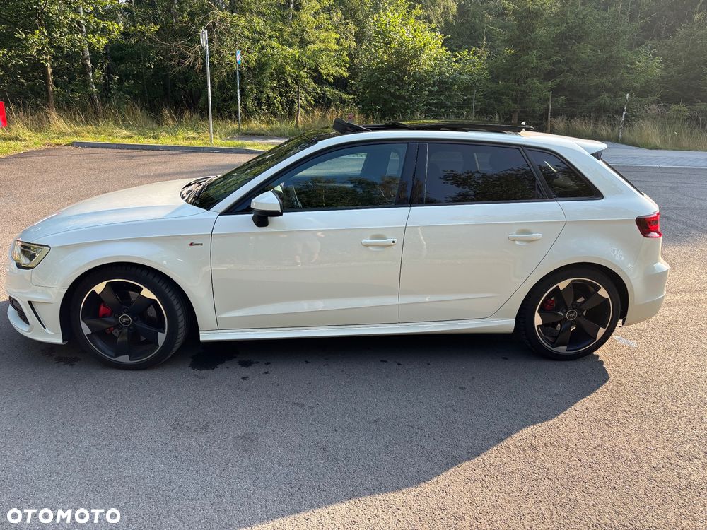 Audi A3 Sportback 2.0 TDI quattro S line Sportpaket - 4