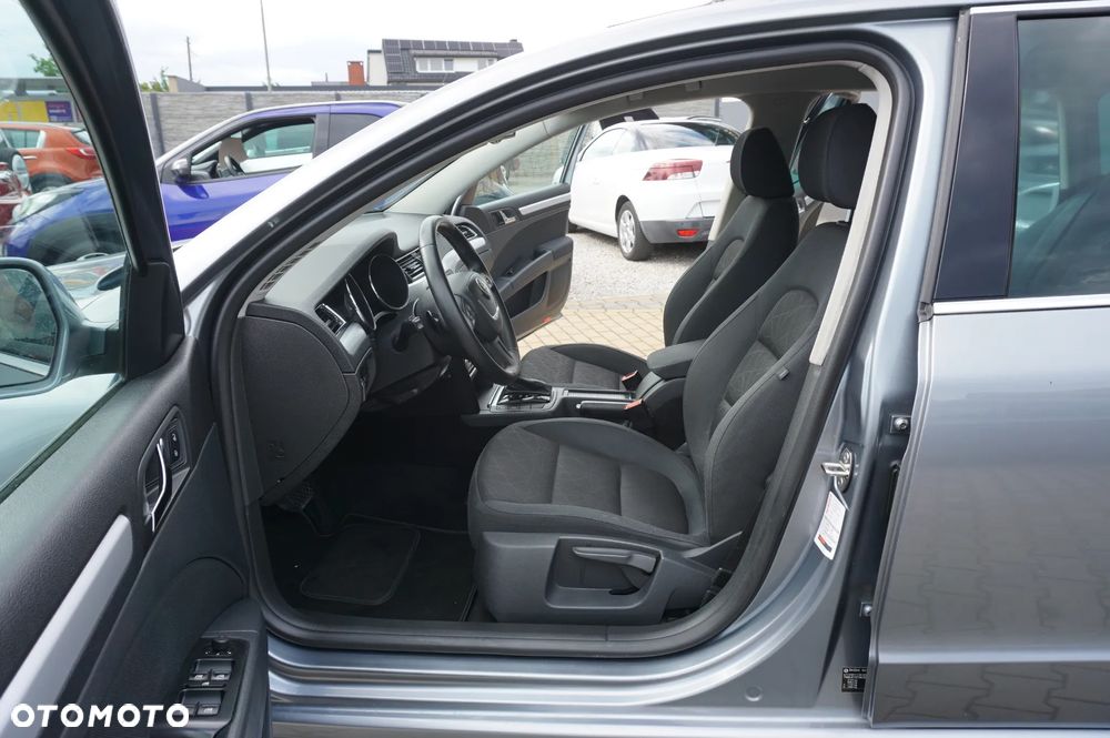 Skoda Superb 2.0 TDI DSG FAMILY - 18