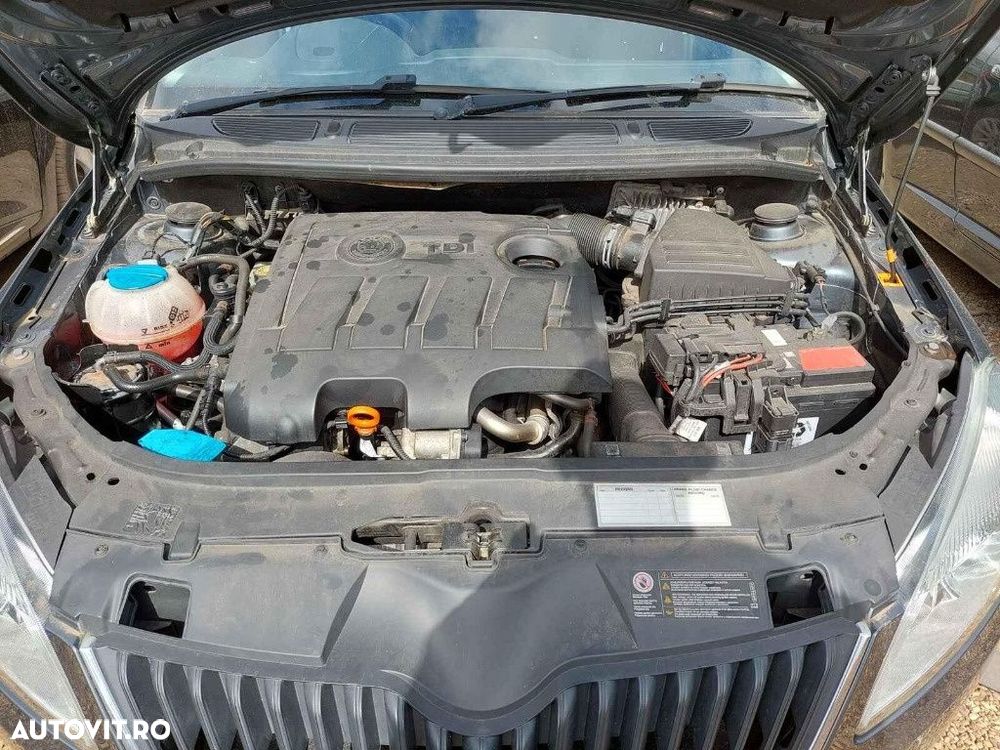 Rampa injectoare Skoda Fabia 2 2011 HATCHBACK 1.6 TDI - 3