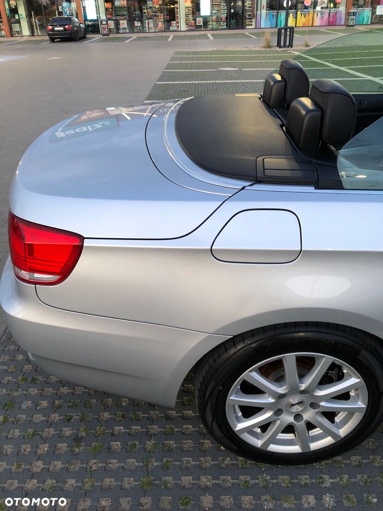 BMW Seria 3 320i - 20