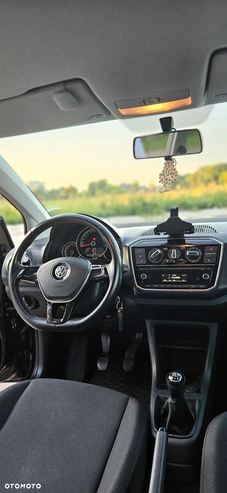 Volkswagen up! 1.0 move - 8