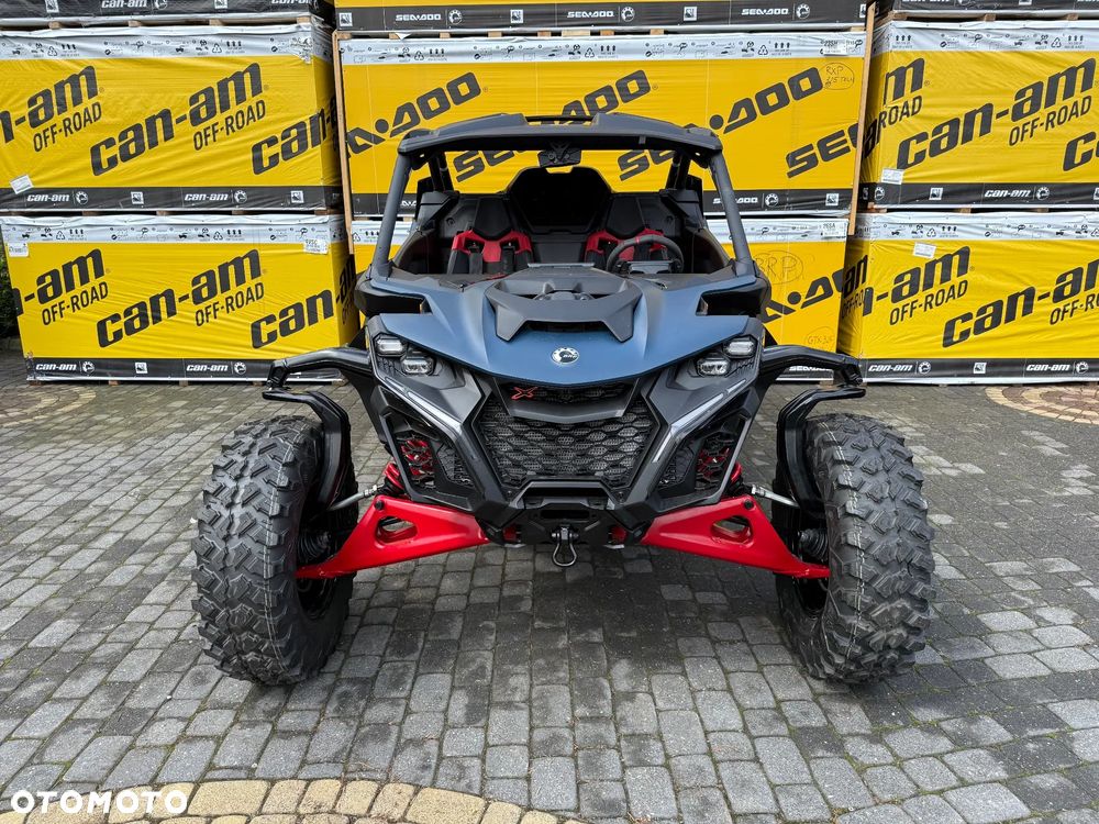 Can-Am Maverick - 2