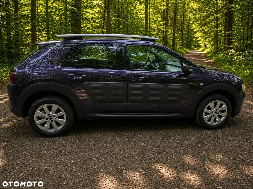 Citroën C4 Cactus 1.2 PureTech Feel Edition - 2