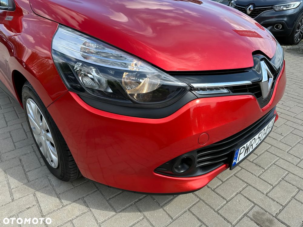 Renault Clio - 36