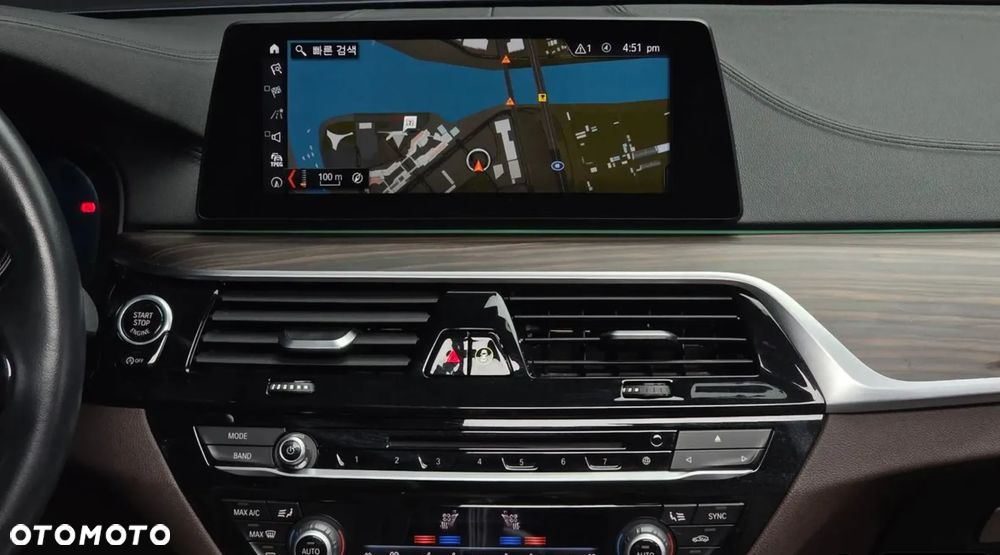 BMW Seria 5 530i M Sport Edition - 14